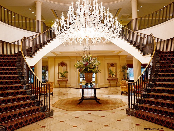 Hotel Charleston Bintang 5 Ini Menempatkan Pesona di Pesona Selatan 